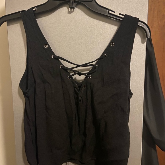 Tops! $6 each or 4 shirts/$20 - Picture 11 of 15